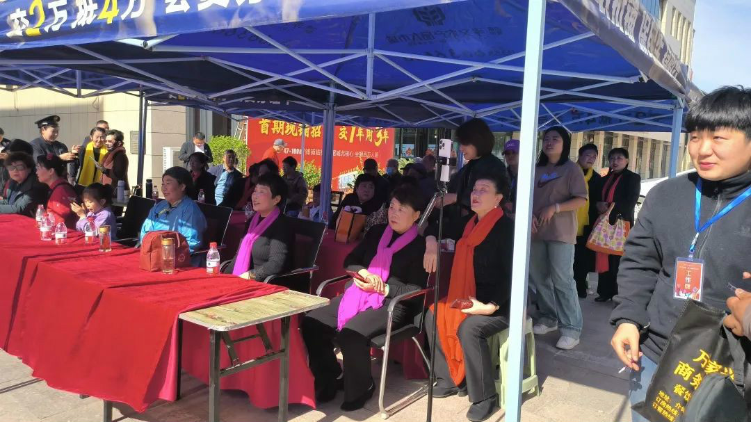 【孝義農(nóng)商城】暨【孝義老體協(xié)戲曲協(xié)會(huì)】非遺文化演出活動(dòng)圓滿成功！