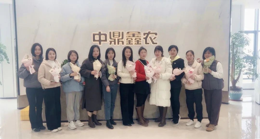 寵愛女神節(jié)，鼎鑫集團送出花海與甜蜜驚喜！